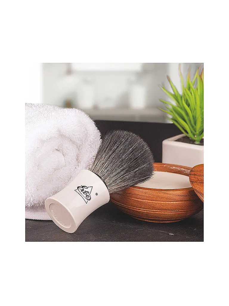ERBE | Brocha de afeitar, sintética, blanca, talla M | 