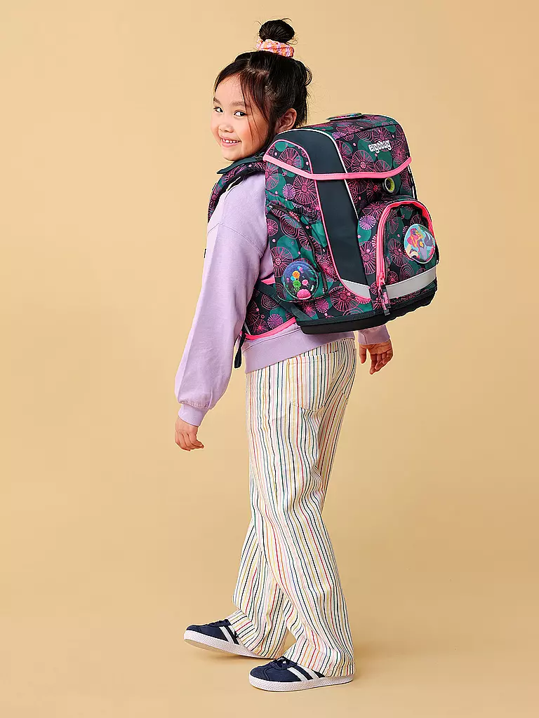 ERGOBAG | Set de mochila escolar de 5 piezas Cubo KorallenBär | Negro