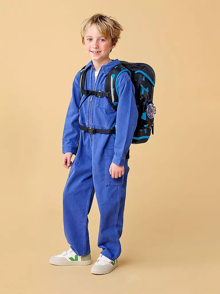 ERGOBAG | Set de mochila escolar de 5 piezas CUBO LIGHT VerfolgBäerjagd | Negro