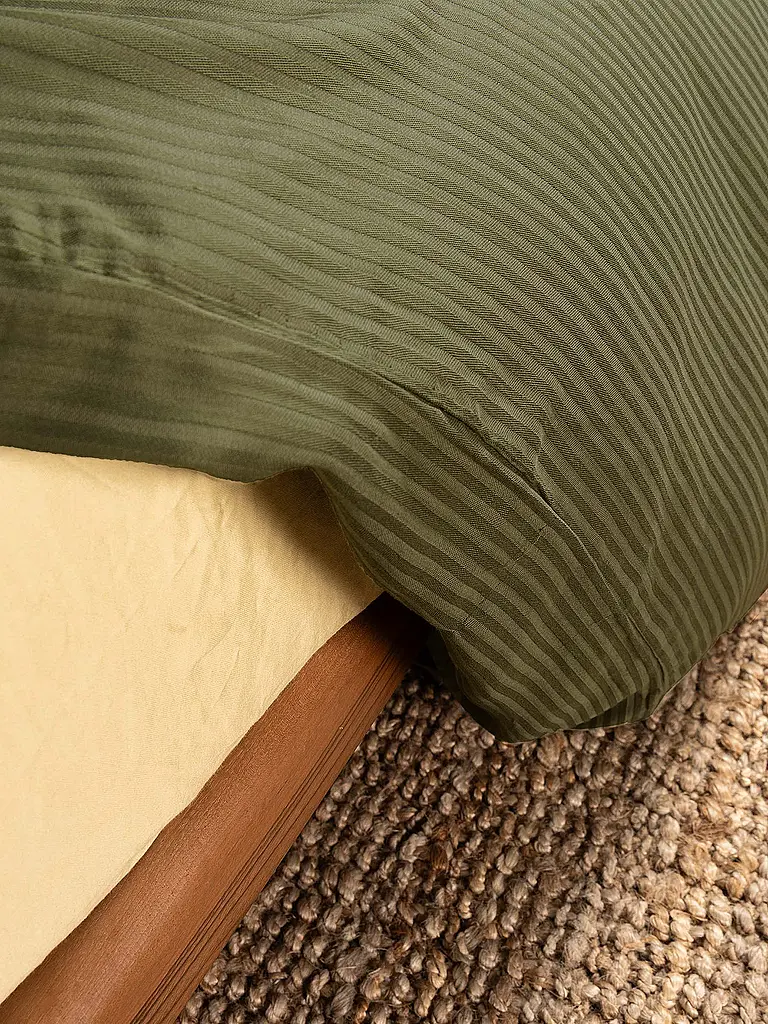 ESSENZA | Ropa de cama de satén 70x90cm / 140x200cm COLETTA Moss | Oliva