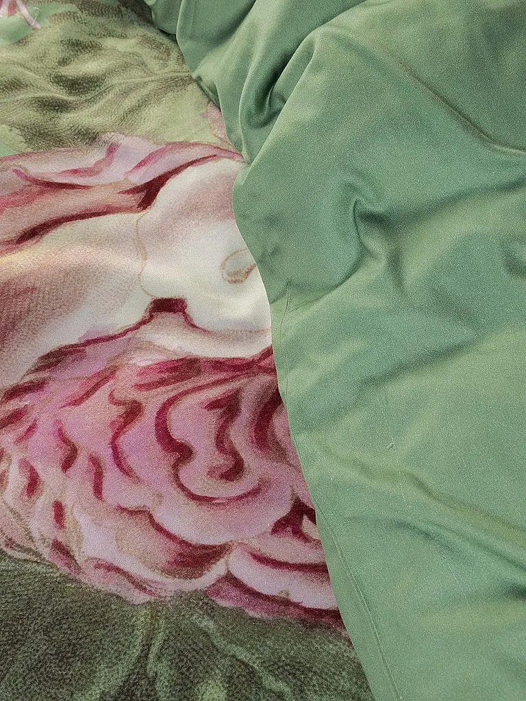 ESSENZA | Ropa de cama de satén 70x90cm / 140x200cm MADIA Basil Green | Oliva