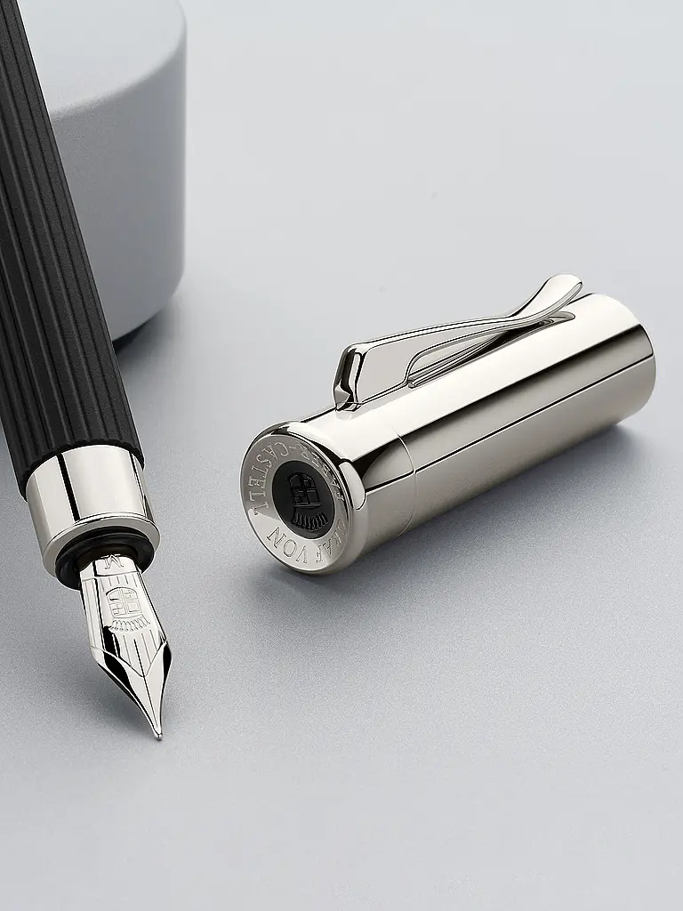 FABER-CASTELL | Pluma estilográfica Tamitio Negro M | Negro