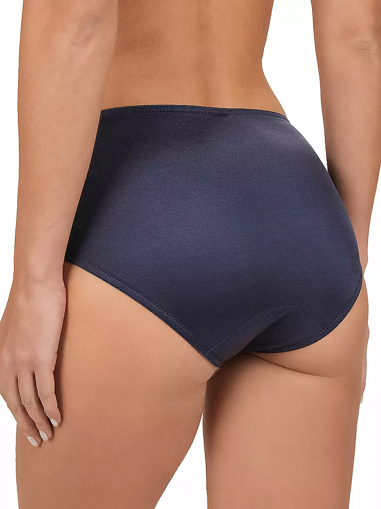 FELINA | Braga admiral | 