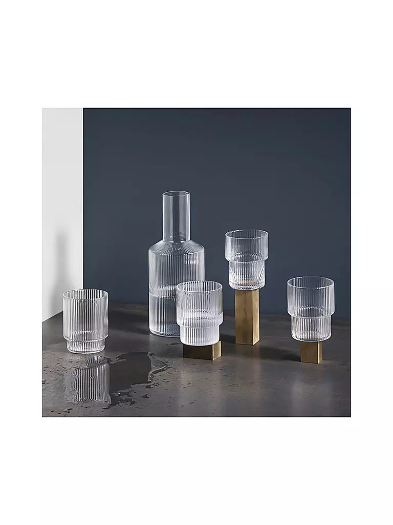 FERM LIVING | Juego de 4 vasos de agua RIPPLE | Transparente