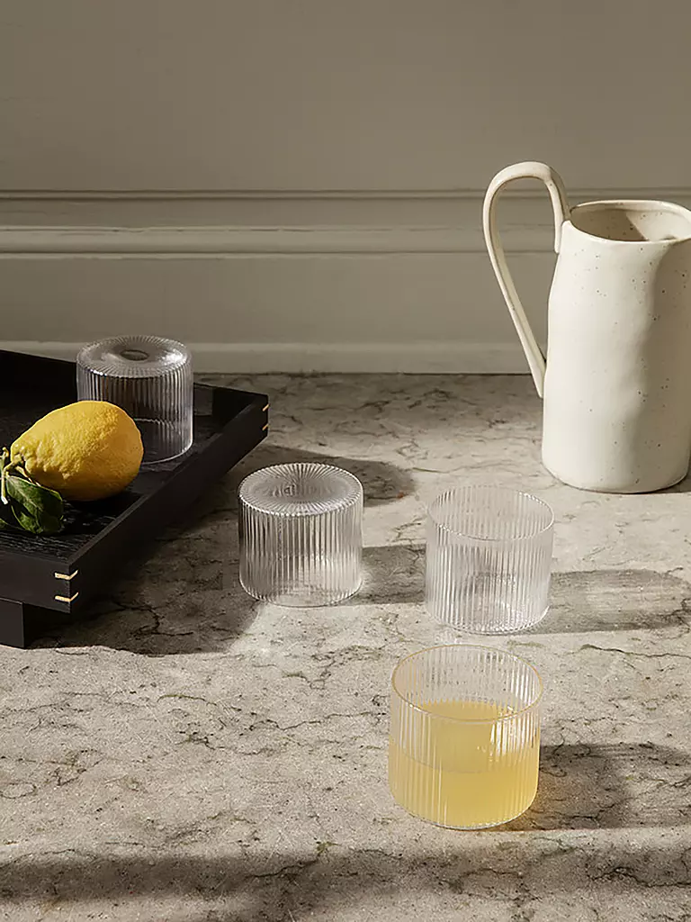 FERM LIVING | Juego de 4 vasos RIPPLE | Transparente