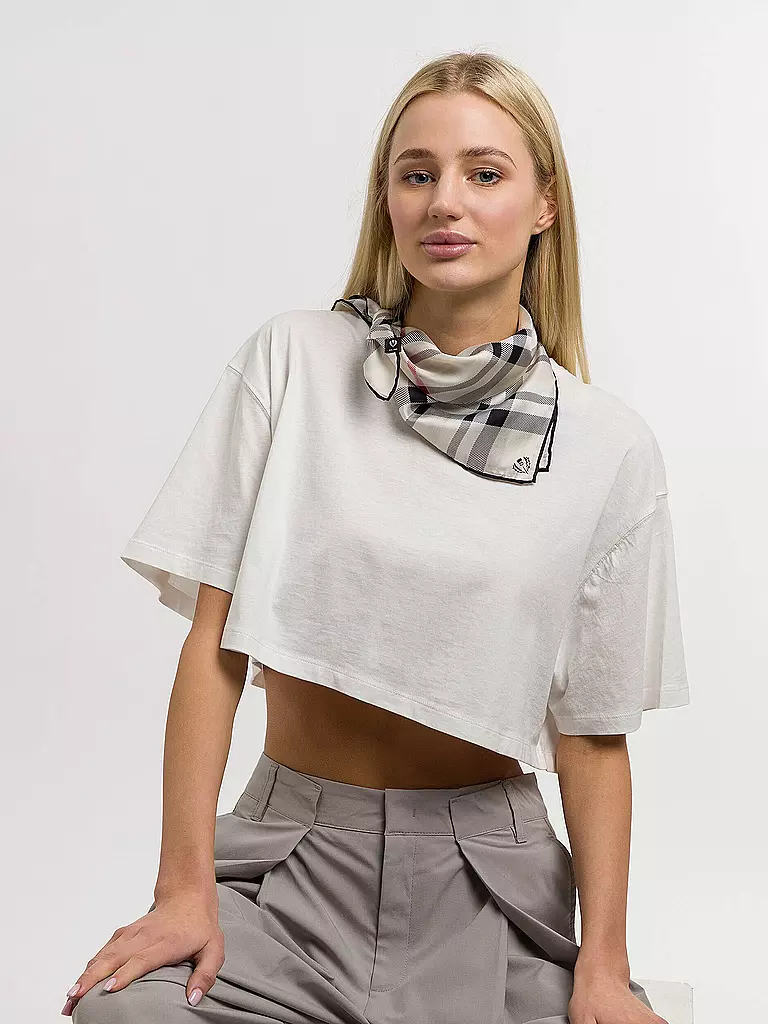 FRAAS | Nombre del producto: Pañuelo de seda
Marca: FRAAS
Color: crema
Categorías: Moda, Mujer

Material: Seda
Estampado: Cuadros
Estilo: Casual | Crema