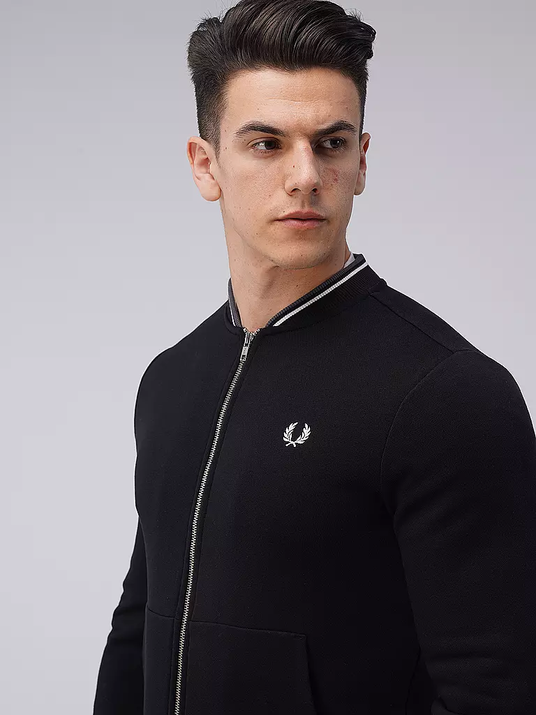 FRED PERRY | Chaqueta de chándal | Negro