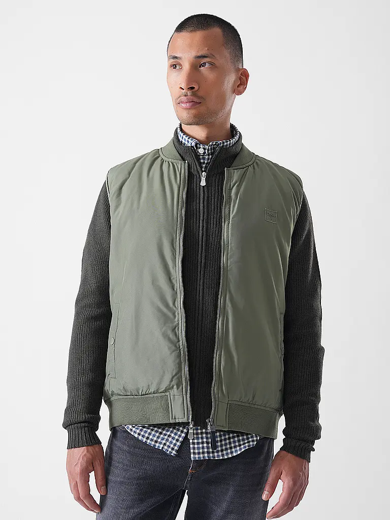 FYNCH-HATTON | Chaleco | 