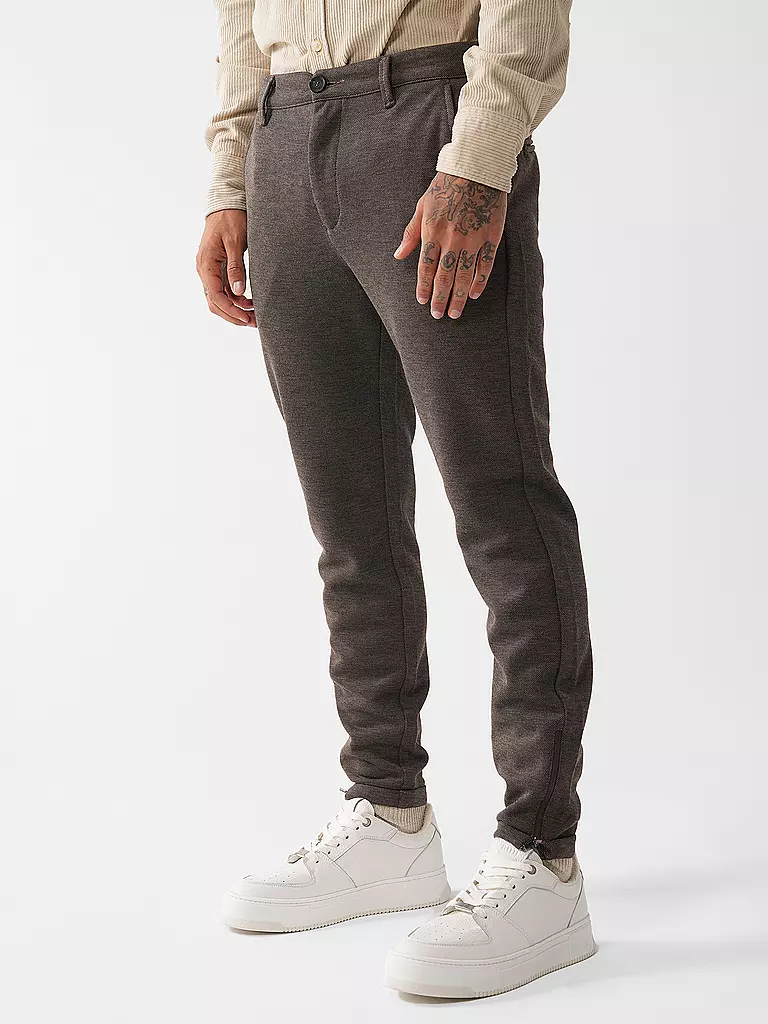 GABBA | Chino PISA GKNIT | Marrón