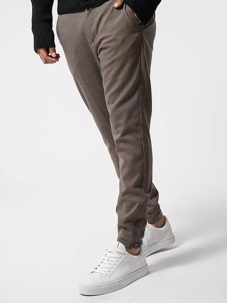 GABBA | Chino PISA NOVE | Marrón