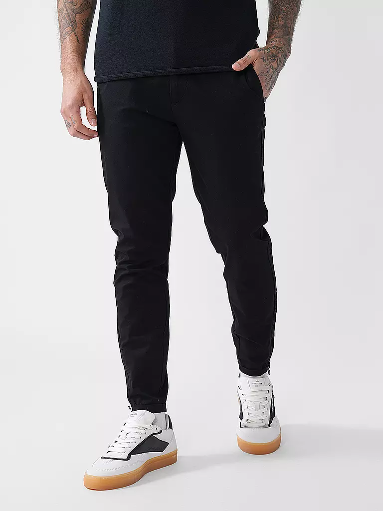 GABBA | Chino PISA | Negro