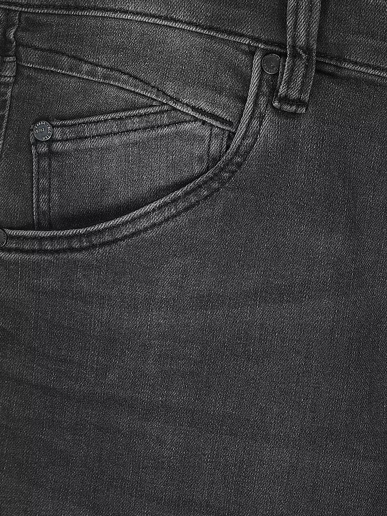 GABBA | Vaqueros Relaxed Tapered Fit ALEX | 