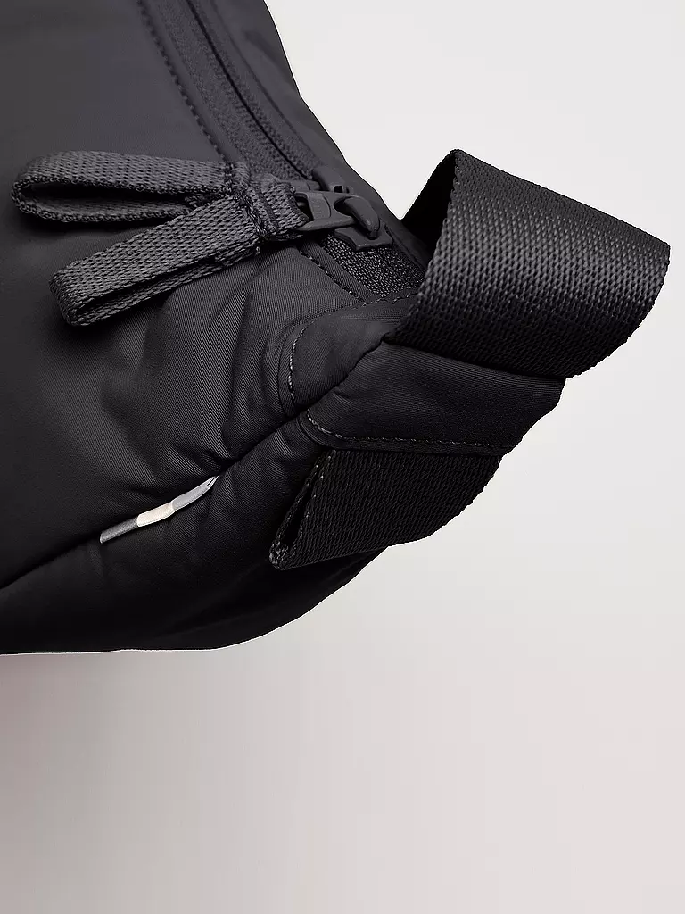 GOT BAG | Riñonera CLOUD MOON BAG Small | Negro