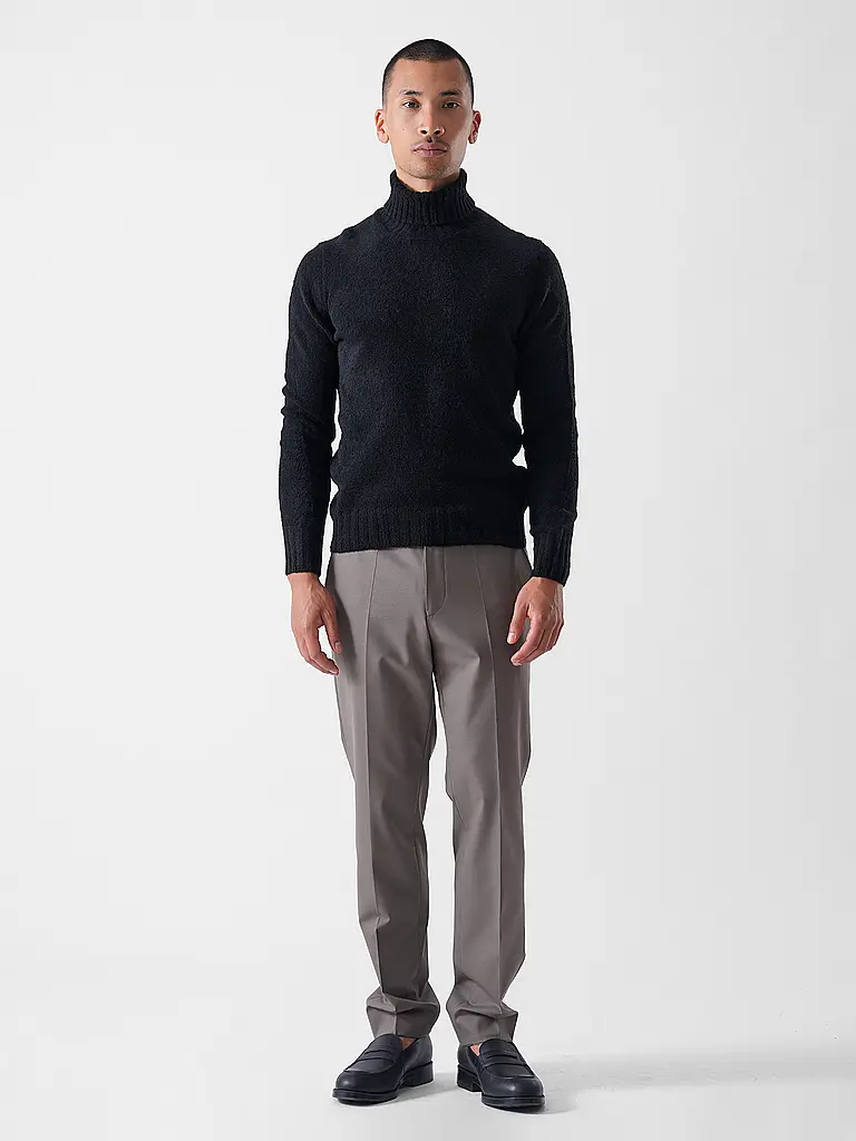 GRAN SASSO | Jersey de cuello alto | Negro