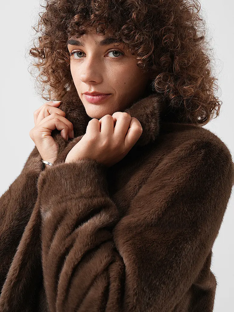 GUESS | Chaqueta con aspecto de piel LUNA | 