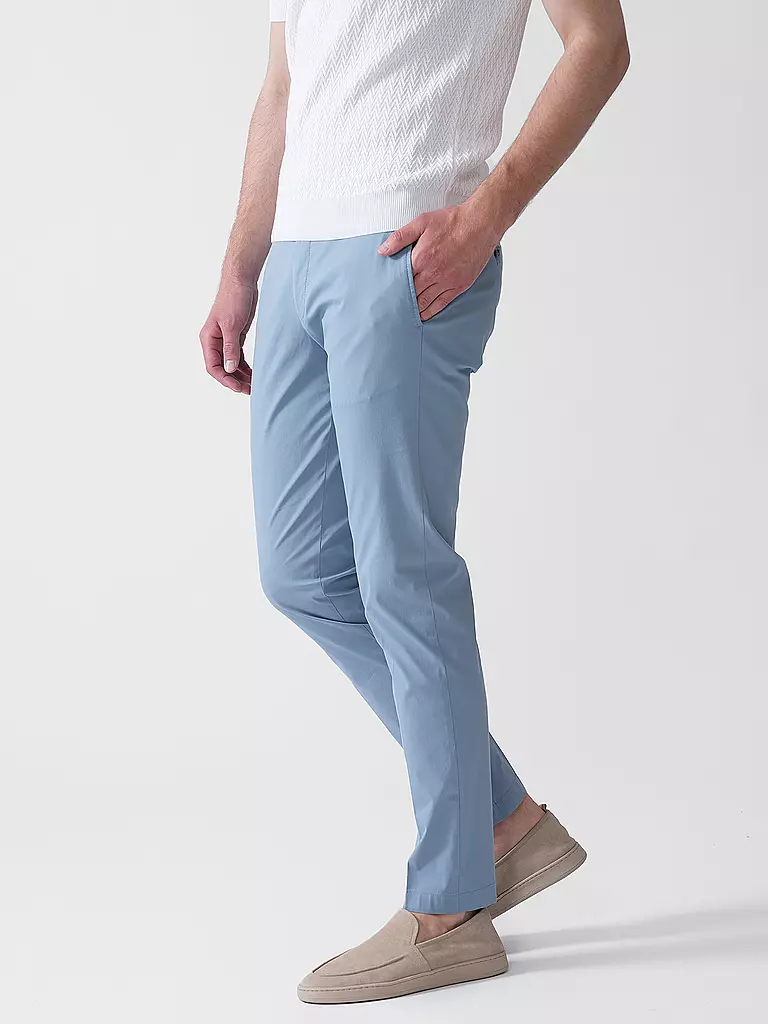 HILTL | Chino Slim Fit TARENT | Azul claro