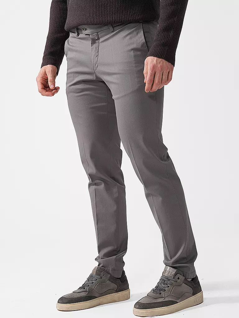 HILTL | Chino TILO Slim Fit | Gris