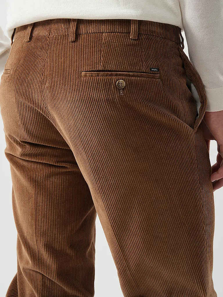 HILTL | Nombre del producto: Pantalón de pana PARMA | 