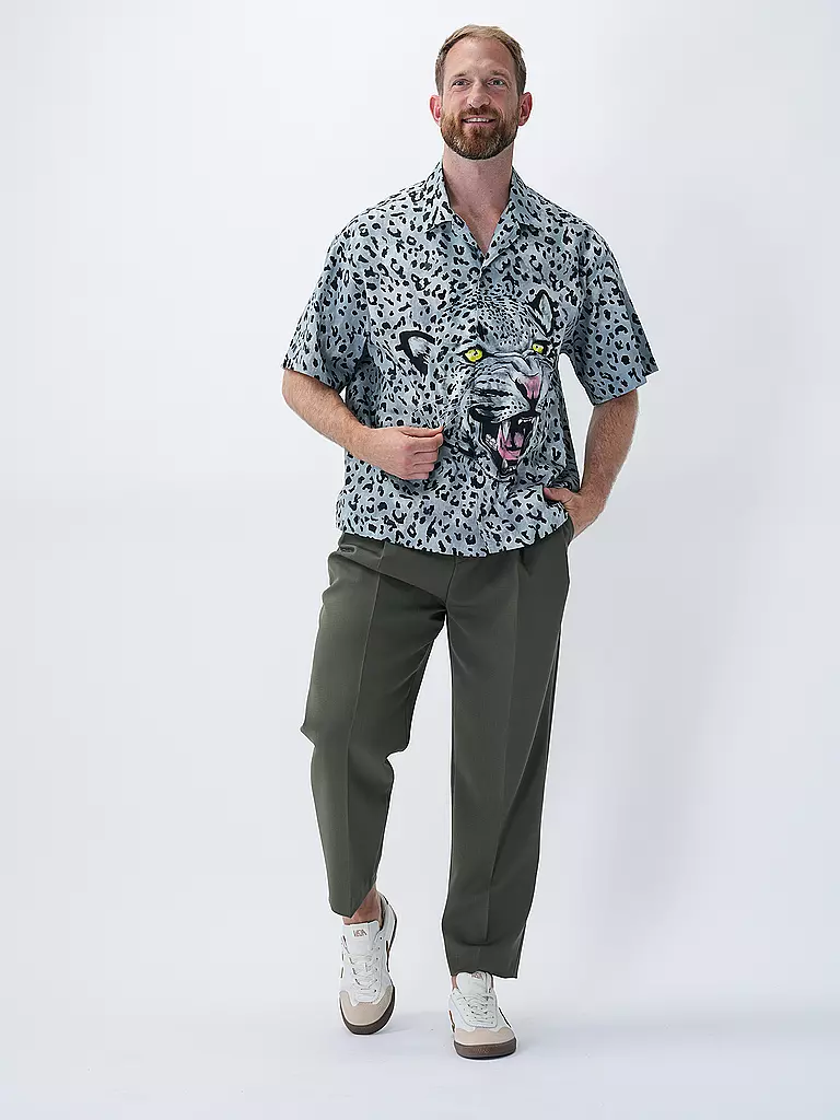 HUGO | Chino HARLY | Oliva