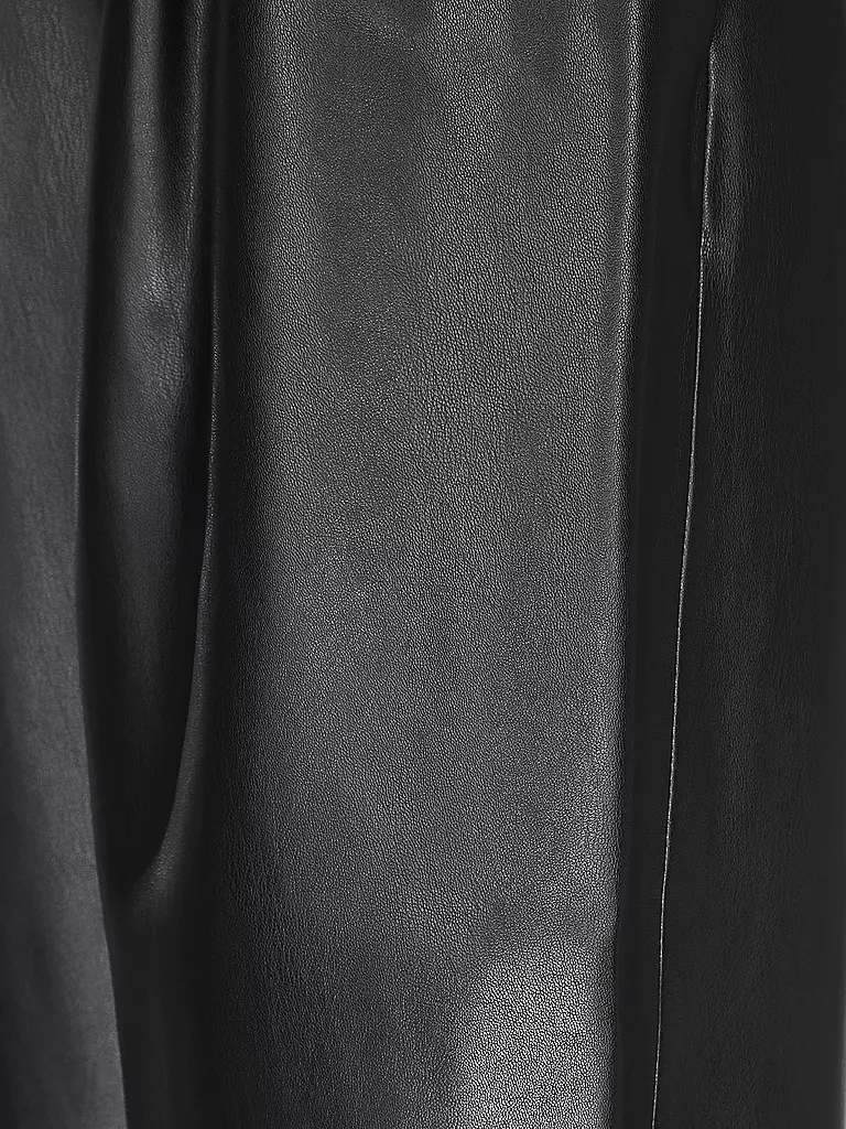 HUGO | Hose in Lederoptik HESIZILA | Negro