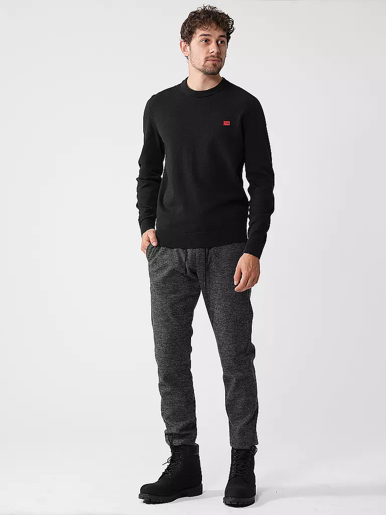 HUGO | Jersey SAN CASSIUS | Negro