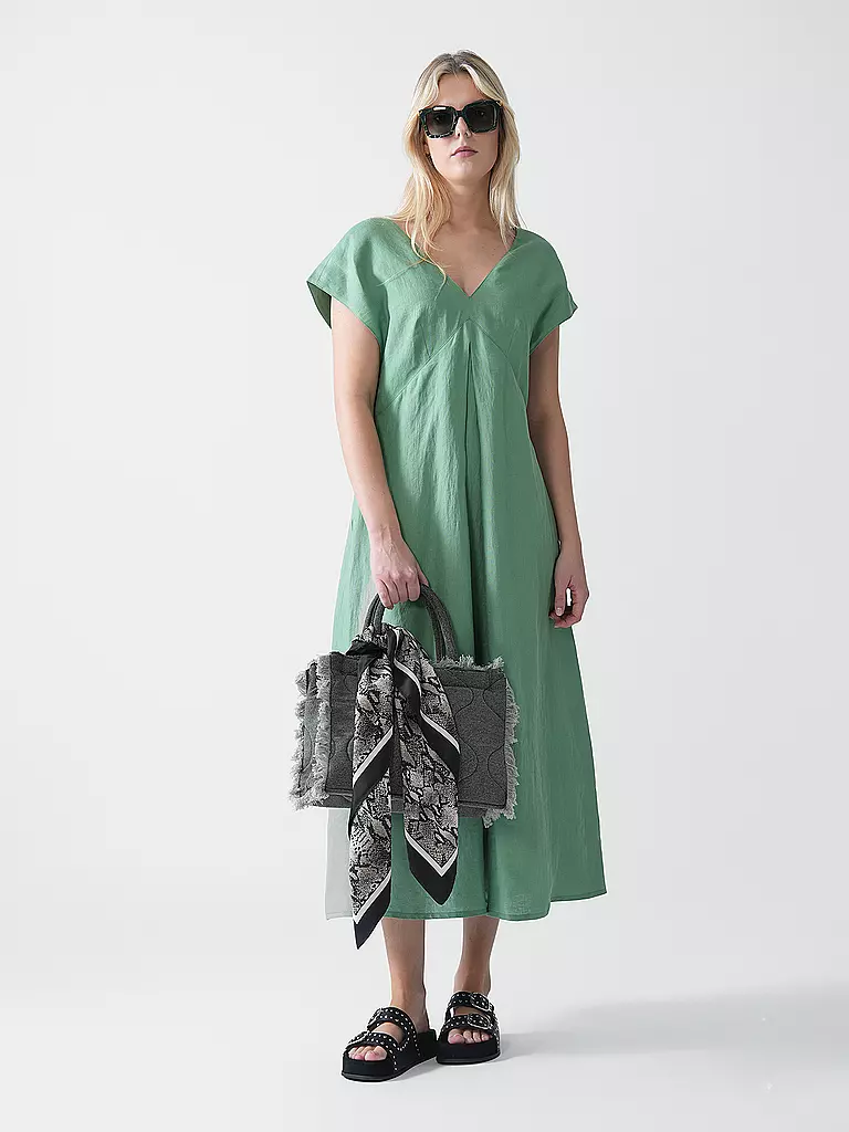 HUGO | Pañuelo AURAIZE | Negro