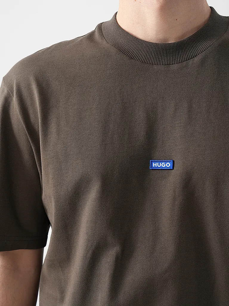 HUGO | T-Shirt NIEROS | Marrón