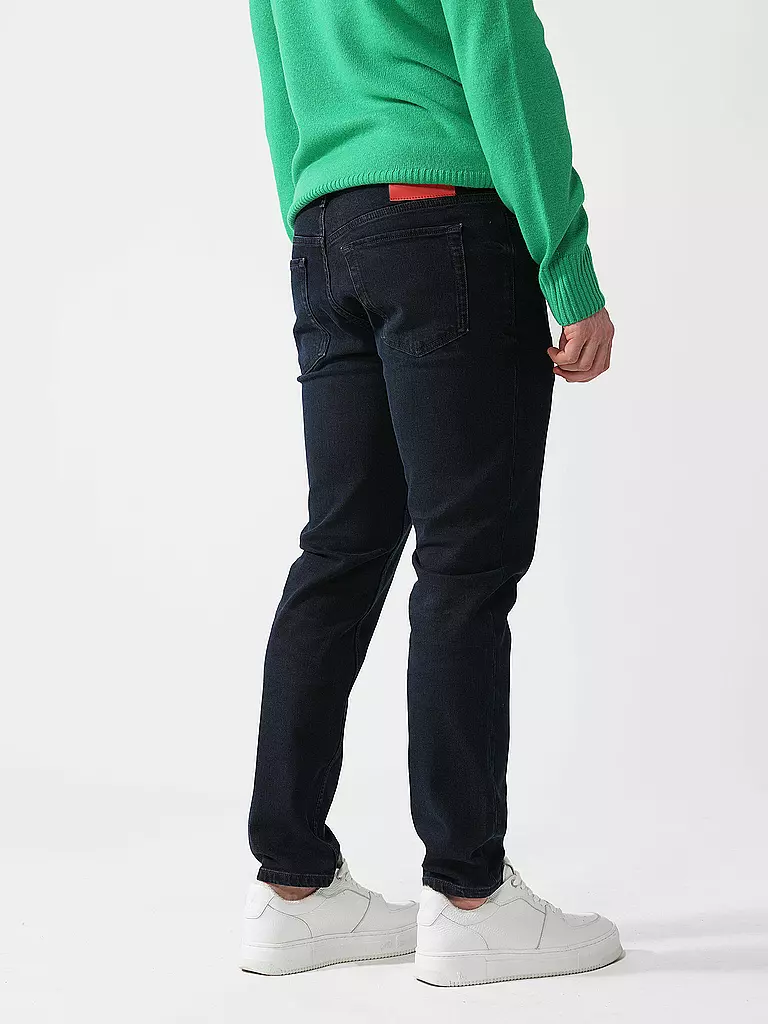 HUGO | Vaqueros corte tapered | 