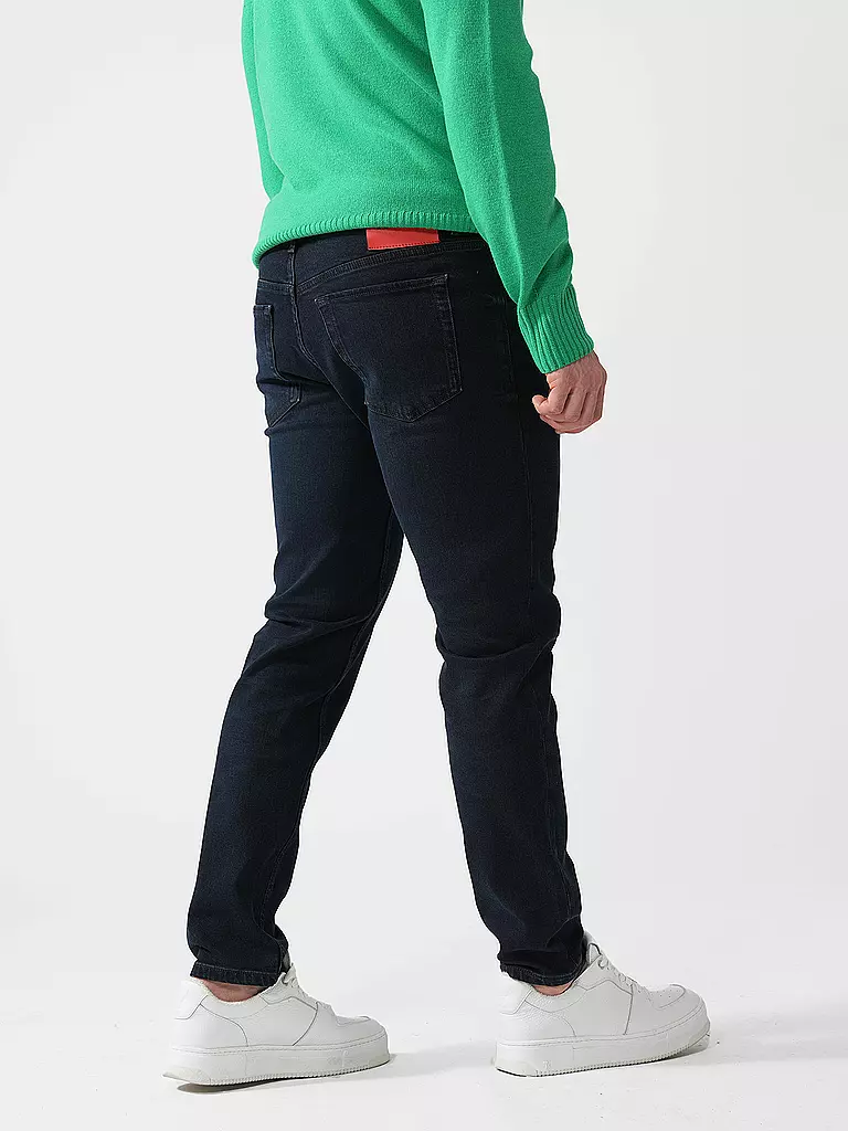 HUGO | Vaqueros corte tapered | 
