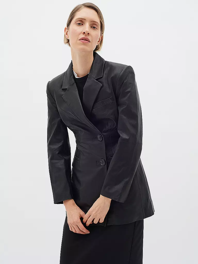 IN WEAR | Blazer KAMAIW | Negro
