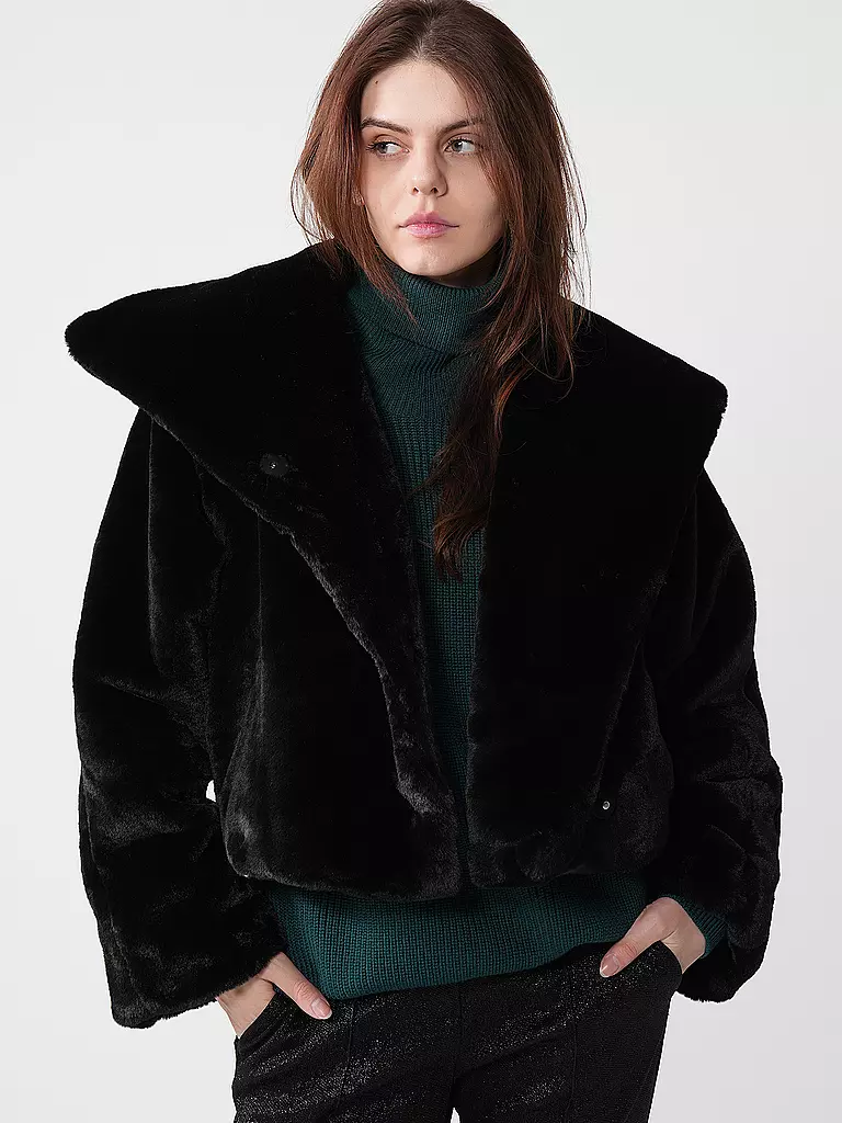 IN WEAR | Chaqueta de aspecto de piel YONEKOIW | Negro