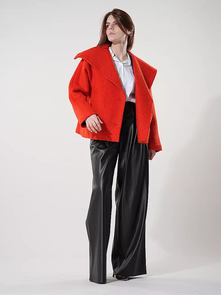 IN WEAR | Chaqueta TANAYIW | Coral