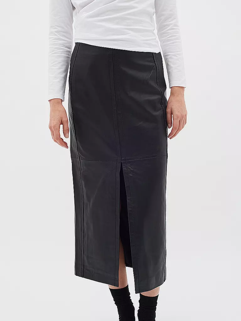 IN WEAR | Falda de cuero KAMAIW | 