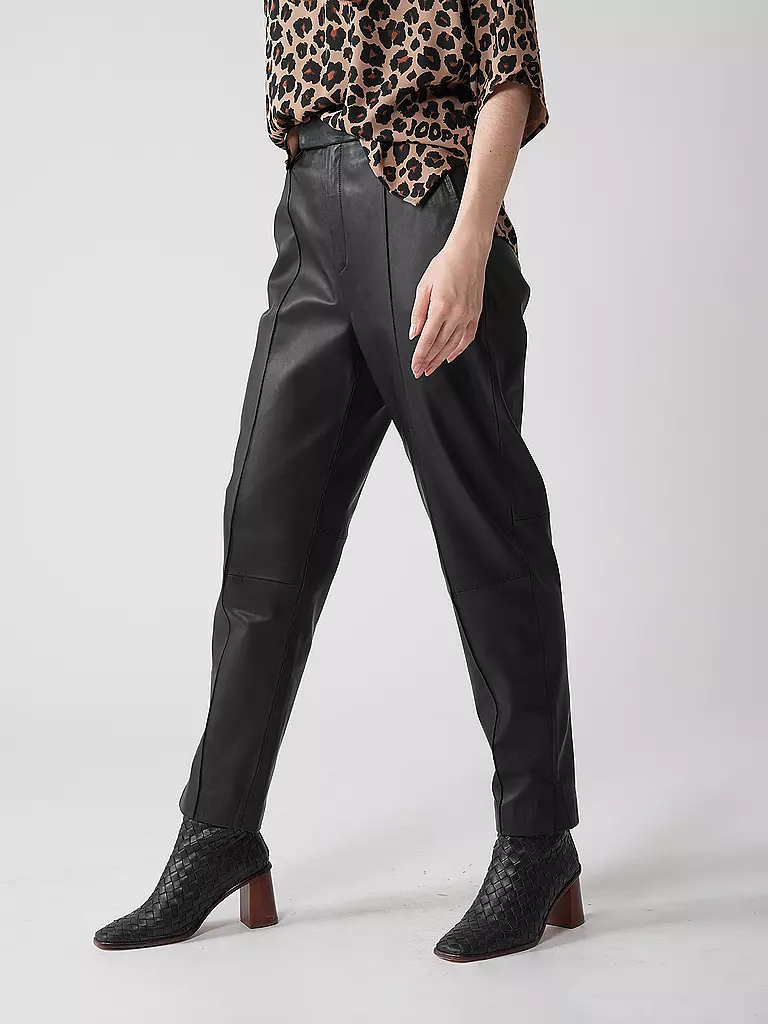 IN WEAR | Lederhose KAMAIW | Negro