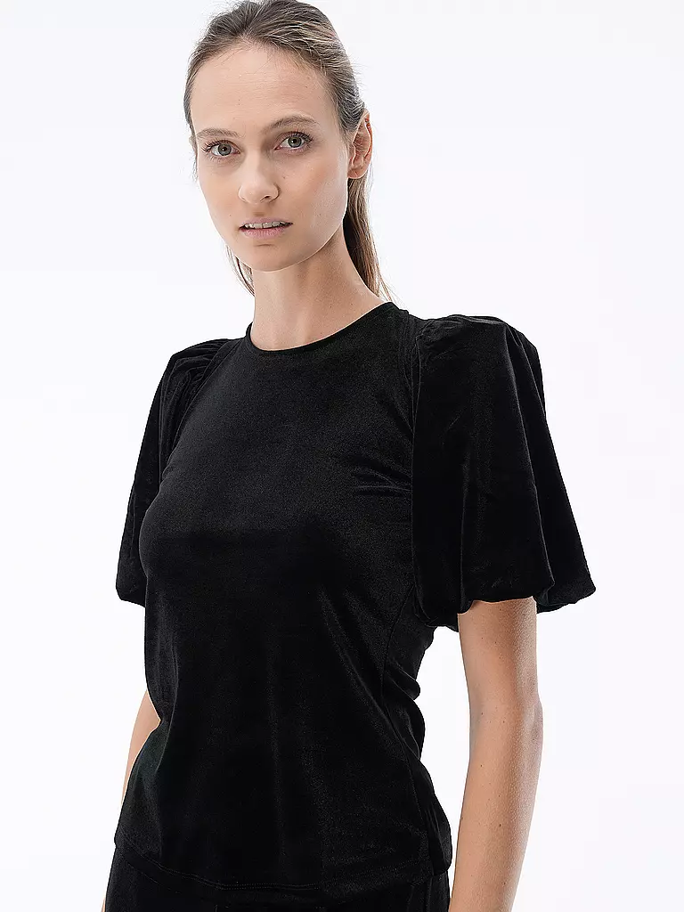 IN WEAR | T-Shirt | Negro