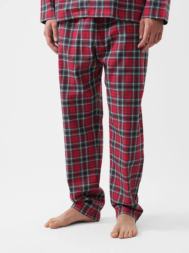 ISA | Nombre del producto: Pijama | 