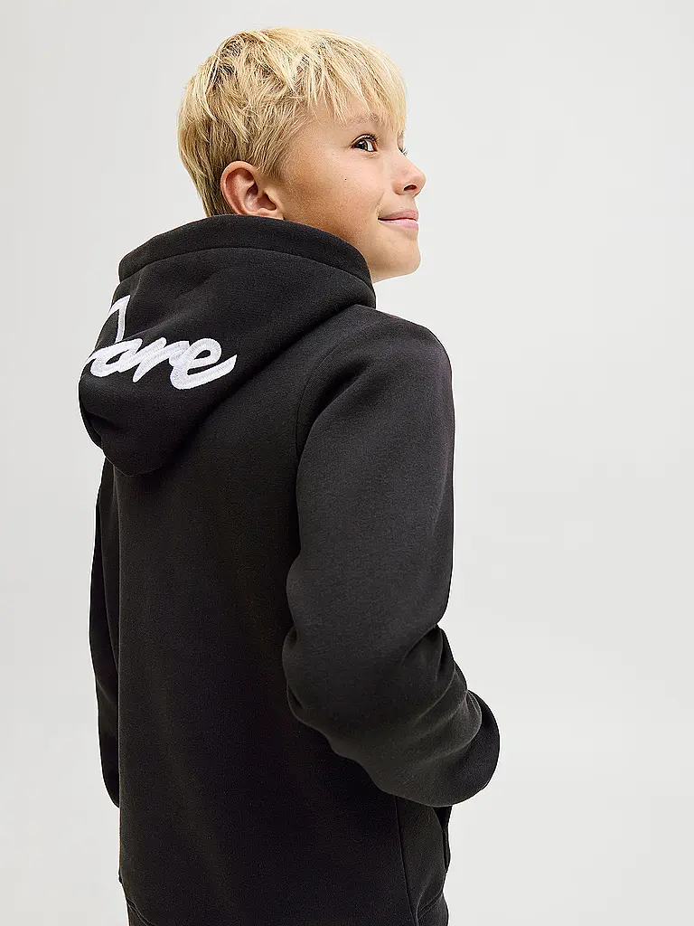 JACK & JONES | Jungen Sweater JCOPOINT
Marke: JACK & JONES
Farbe: schwarz
Kategorien: Mode,Kinder,Jungen

Ärmellänge: Langarm
Material: Sweat,Baumwolle,Polyester / Polyamid
Kragenform: Kapuze
Musterung: Unifarben
Passform (Oberbekleidung): Locker
Stil: Young Fashion
D | 