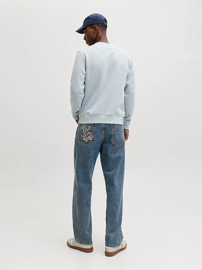 JACK & JONES | Nombre del producto: Sweater JJESOHO
Marca: JACK & JONES
Color: celeste
Categorías: Moda, Hombre

Largo de manga: Manga larga
Cuello: Cuello redondo
Material: Algodón
Diseño: Liso
Calce (Prendas superiores): Regular
Detalles: Logo | Azul claro