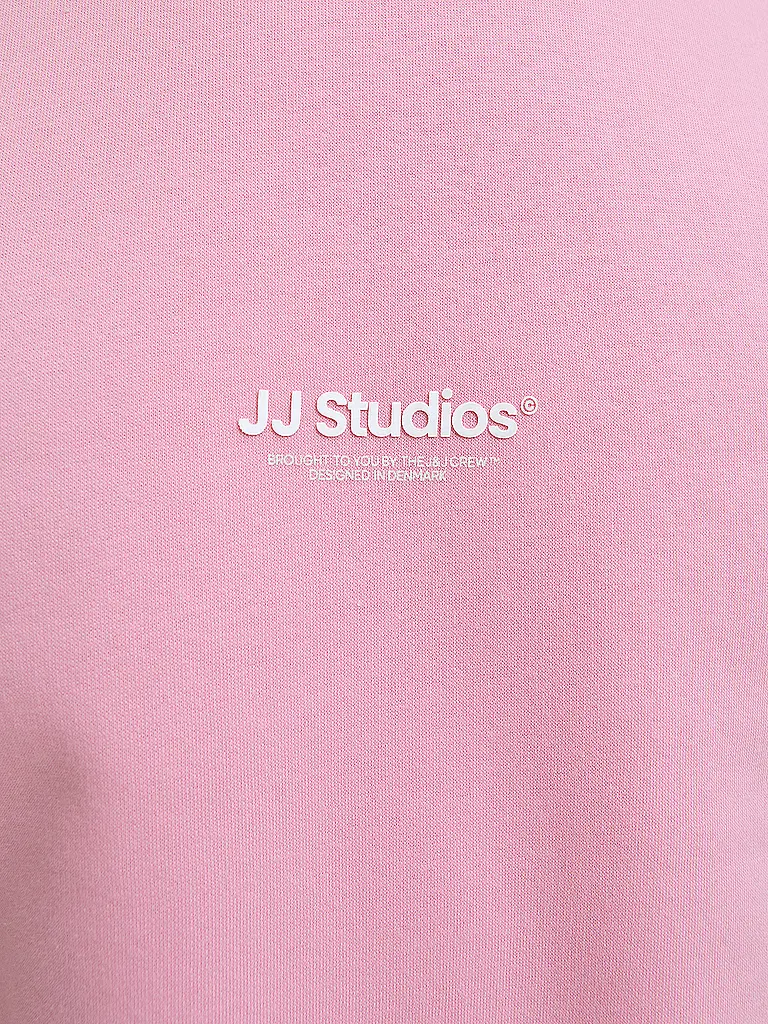JACK & JONES | Nombre del producto: Sweater JJESOHO
Marca: JACK & JONES
Color: rosa
Categorías: Moda, Hombre

Largo de manga: Manga larga
Cuello: Cuello redondo
Material: Algodón
Diseño: Liso
Corte (Prendas superiores): Regular
Detalles: Logo | Rosa