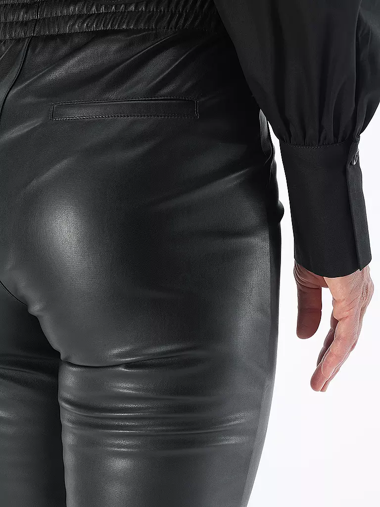 JAPAN TKY | Hose in Lederoptik KIYOKO | Negro