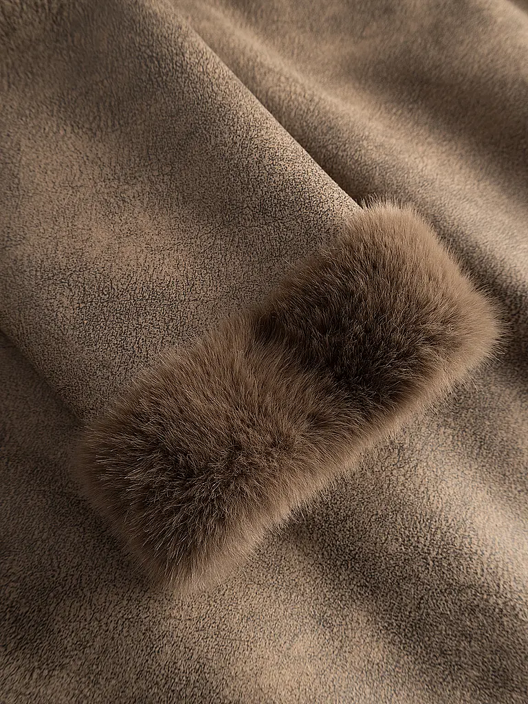 JOOP | Nombre del producto: Abrigo de aspecto de piel CIM | Marrón