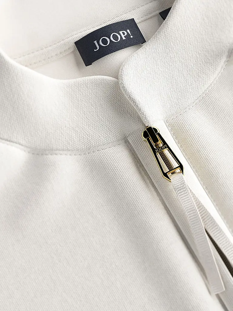 JOOP | Produktname: Sweater TADITA
Marke: JOOP
Farbe: creme
Kategorien: Mode,Damen
Ärmellänge: 7/8 Ärmel
Material: Sweat,Polyester / Polyamid,Modal,Stretch
Kragenform: Stehkragen
Musterung: Unifarben
Passform (Oberbekleidung): Regular
Stil: Smart Business
De |