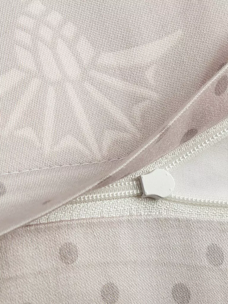 JOOP | Ropa de cama de satén CORNFLOWER CHARM 70x90 / 140x220cm Stone | Gris claro