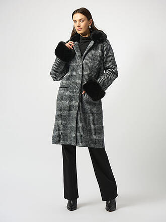 JOSEPH RIBKOFF | Abrigo