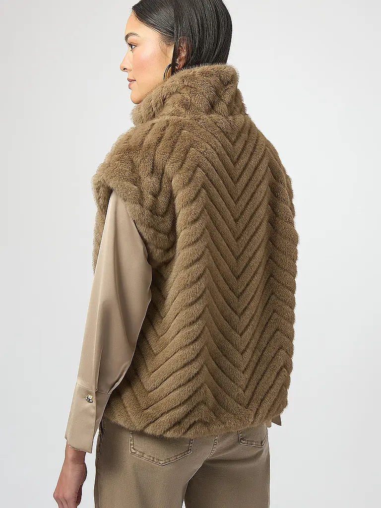 JOSEPH RIBKOFF | Chaleco con aspecto de piel | 