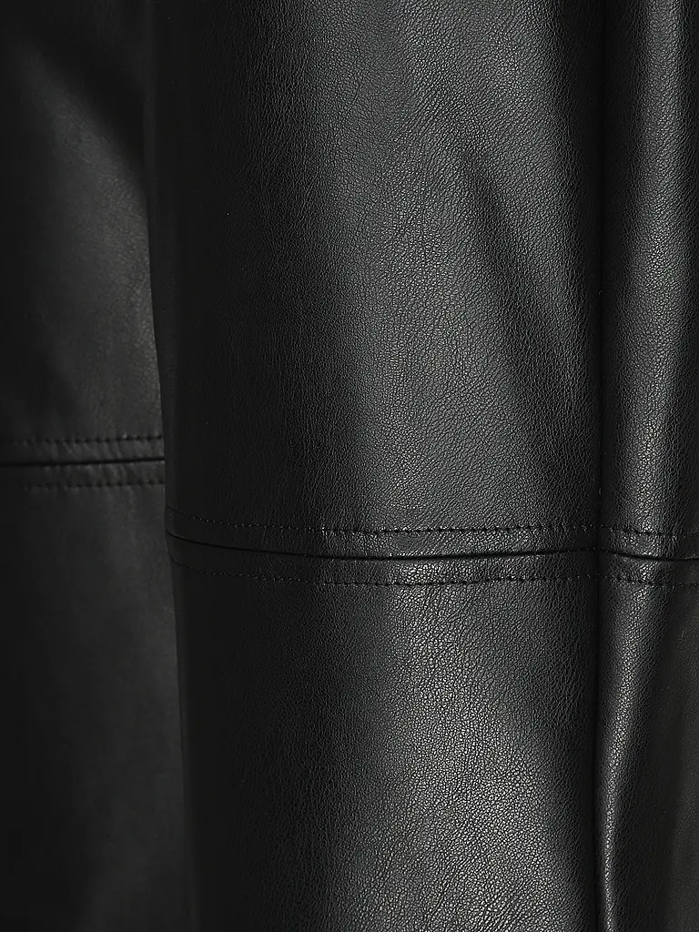 JOSEPH RIBKOFF | Pantalones de Imitación de Cuero | Negro