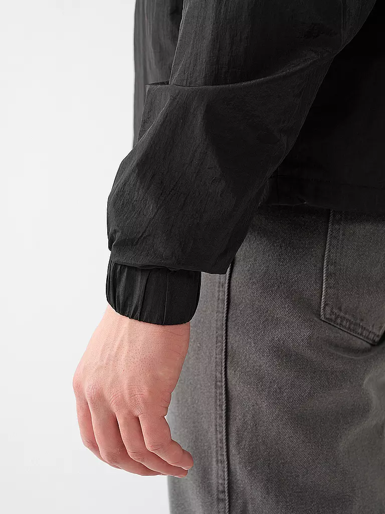 KARL KANI | Windbreaker  | Negro