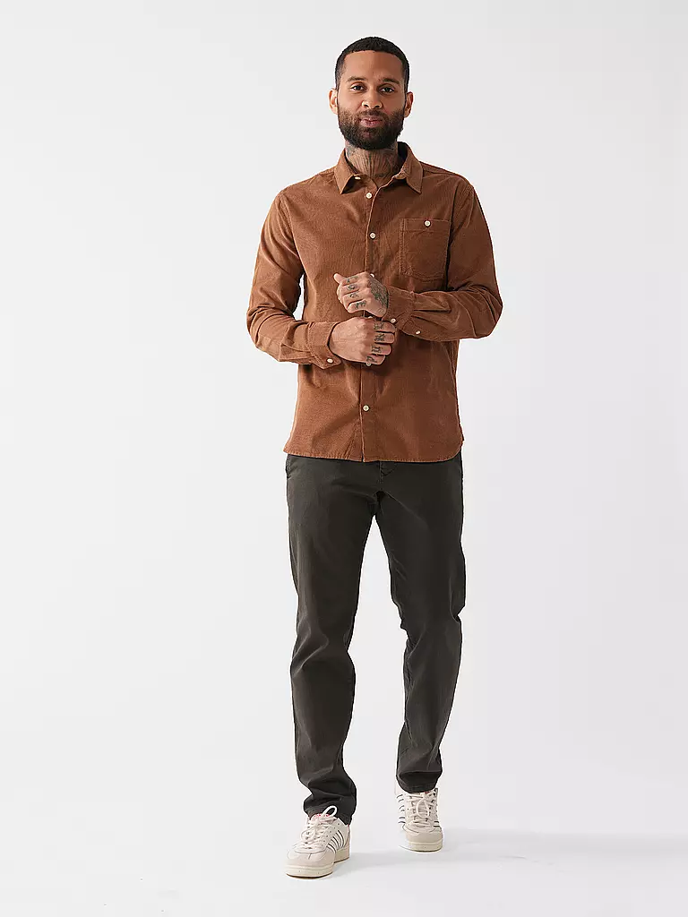 KNOWLEDGE COTTON APPAREL | Camisa de corte regular | Camel