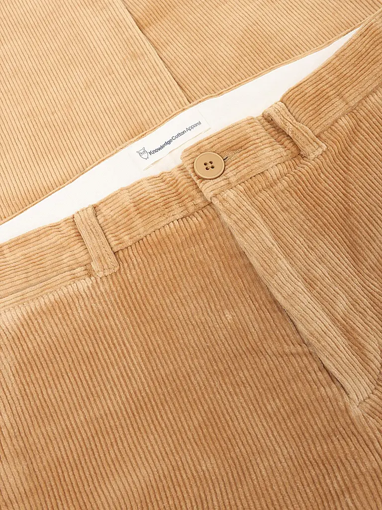 KNOWLEDGE COTTON APPAREL | Pantalón de pana CHUCK | Camel