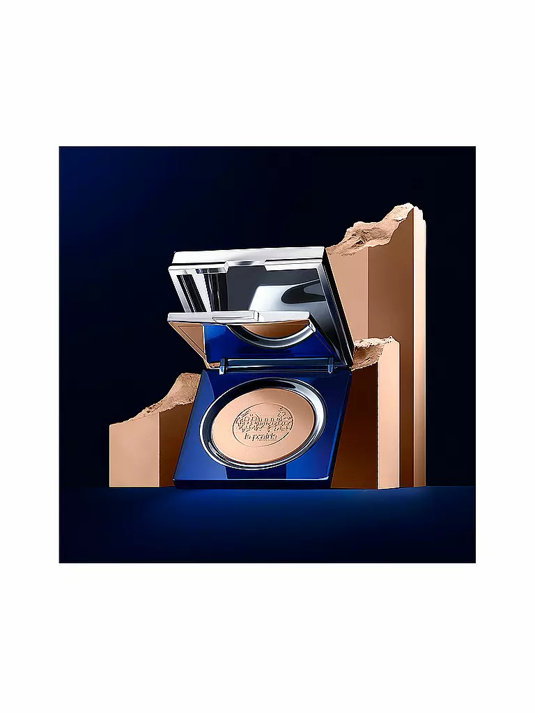 LA PRAIRIE | Skin Caviar Powder Foundation SPF15 (83 Almond Beige) | 